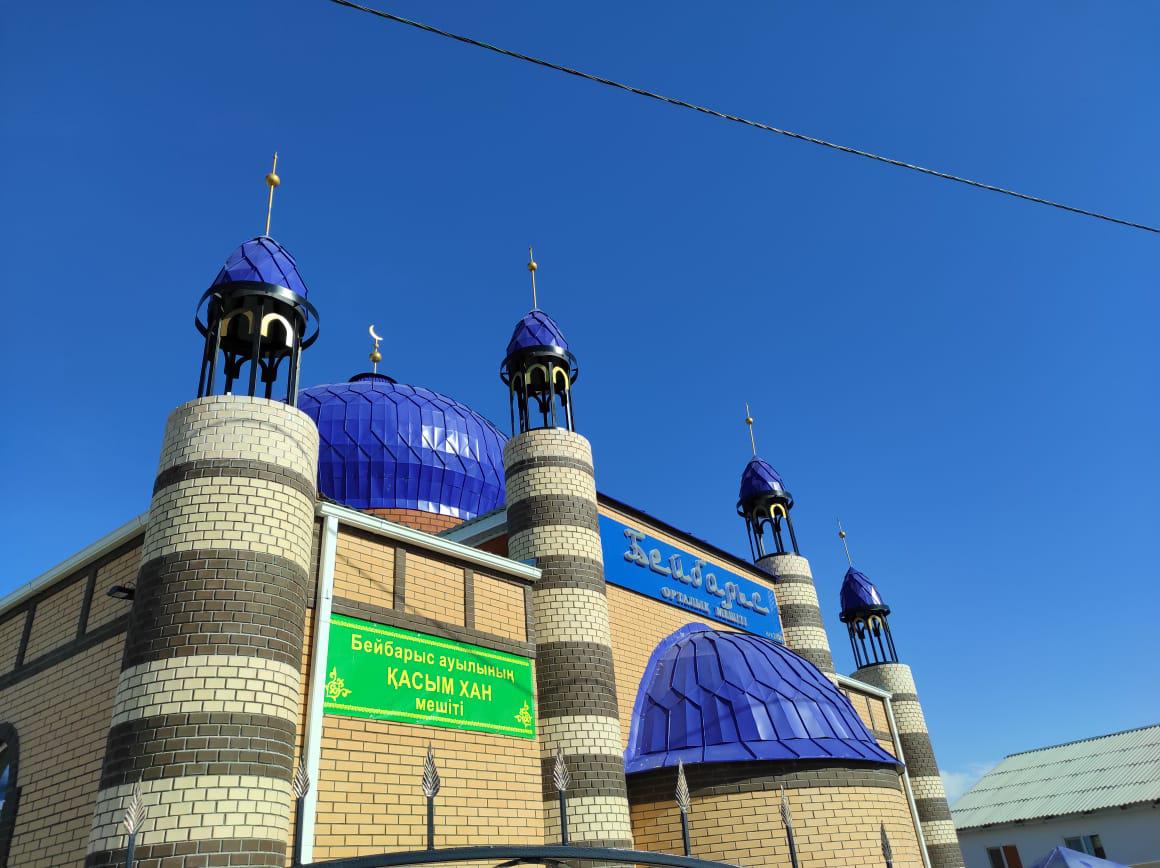 Өгей ана мен өгей бала порно Кішкентай қыз бен атасымен секс видео